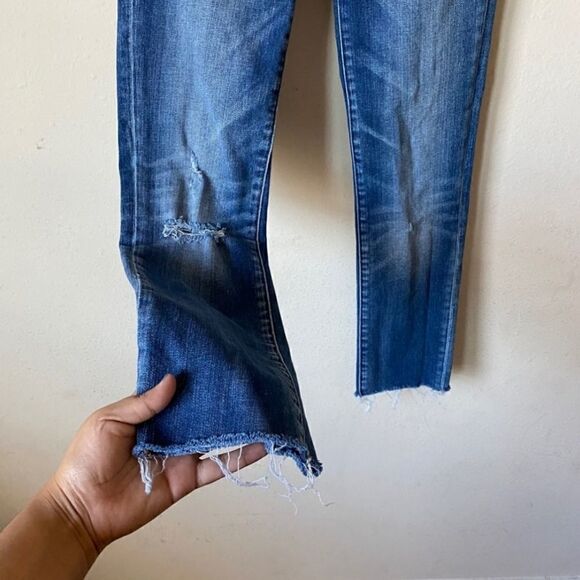 Madewell Alley Straight Mid Rise Raw Hem Jeans - Picture 8 of 13